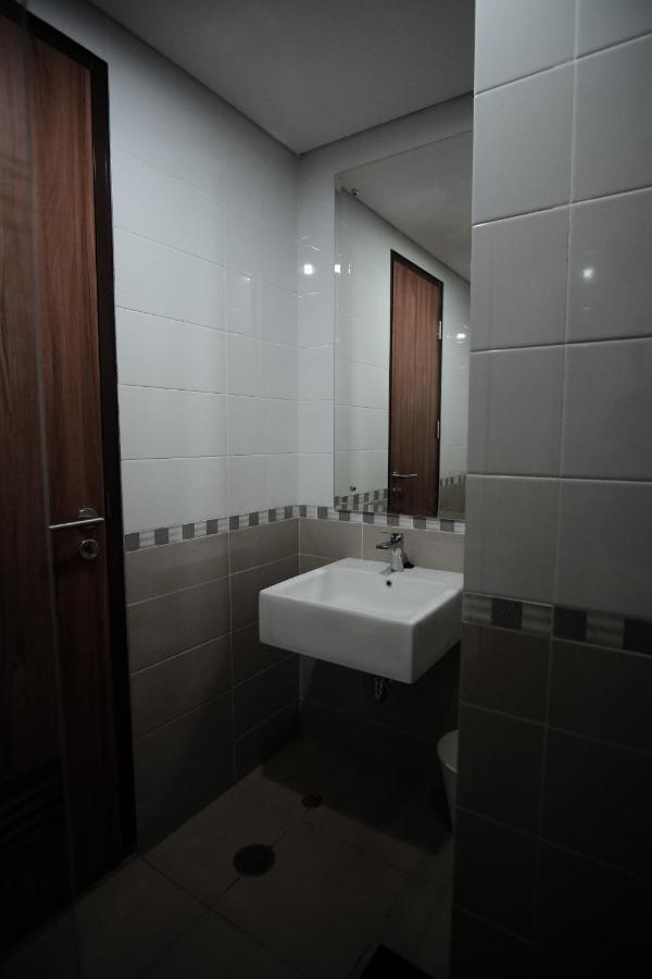 2 Bedrooms - Royal Olive Apartment - Pejaten South Of Cakarta Dış mekan fotoğraf